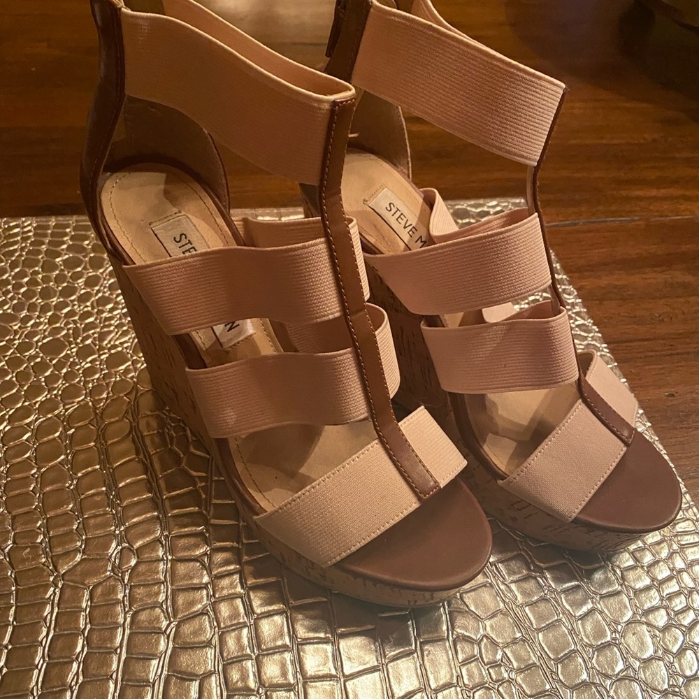 Steve Madden Wedges